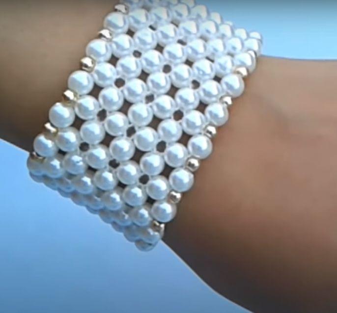 DIY Customized Crystal bracelets, Women's Fashion, Jewelry & Organisers,  Bracelets on Carousell